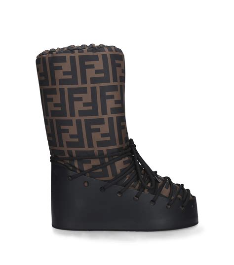 Fendi snow boots women